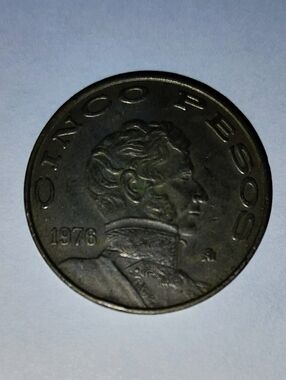 Vintage Lot of  5 Pesos Coin